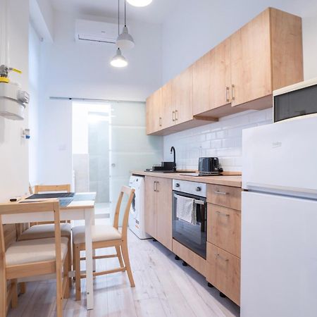 Studio In The Heart Of Party District Ka28 Budapest Luaran gambar