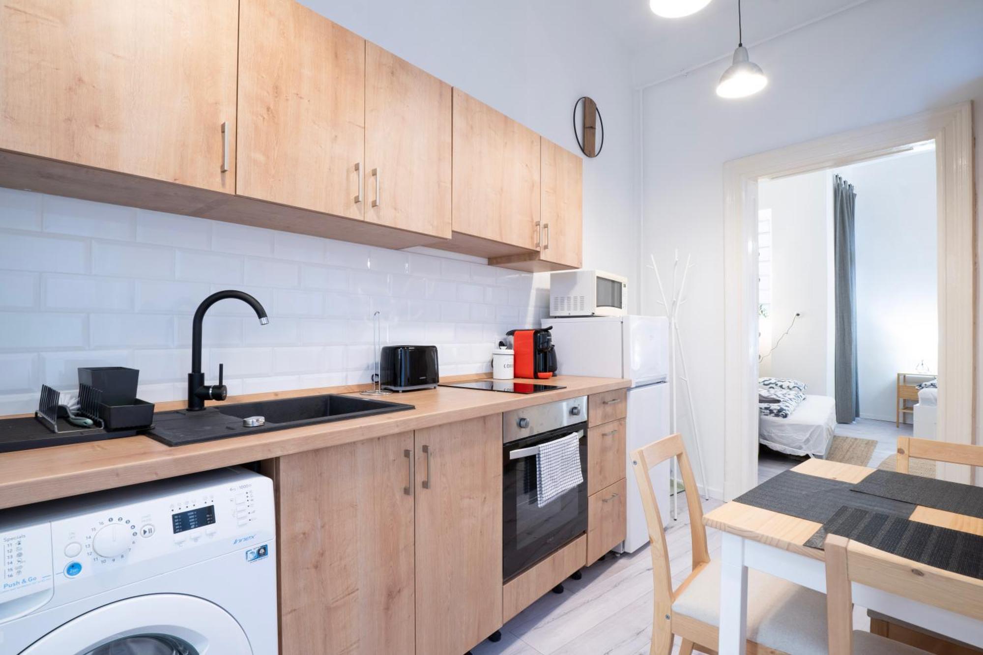 Studio In The Heart Of Party District Ka28 Budapest Luaran gambar